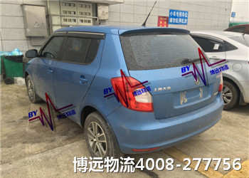 長沙至太原待運(yùn)汽車啟運(yùn)側(cè)影 長沙至太原待運(yùn)汽車啟運(yùn)側(cè)影