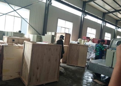 醫(yī)療設(shè)備跨省運(yùn)輸 長(zhǎng)沙至全國(guó)貨運(yùn)物流.jpg 醫(yī)療設(shè)備跨省運(yùn)輸 長(zhǎng)沙至全國(guó)貨運(yùn)物流.jpg