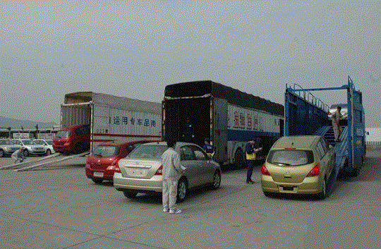 點到點 一對一式服務(wù)體系季度保額過千萬整車專送安全有保障.gif 點到點 一對一式服務(wù)體系季度保額過千萬整車專送安全有保障.gif